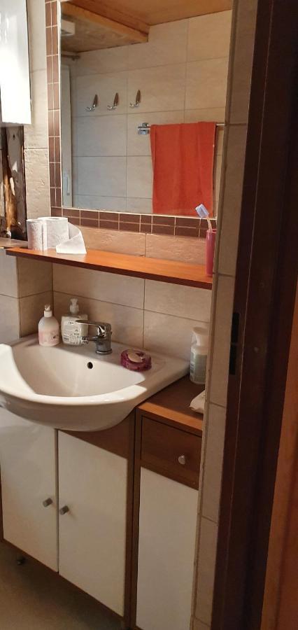Lesny Nad Jeziorem Holiday home